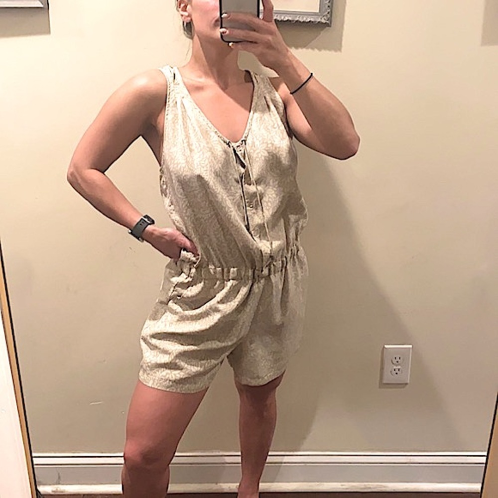 Club Monaco Racerback Romper Floral Size S/M